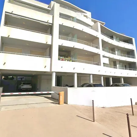 Centre * 칼비